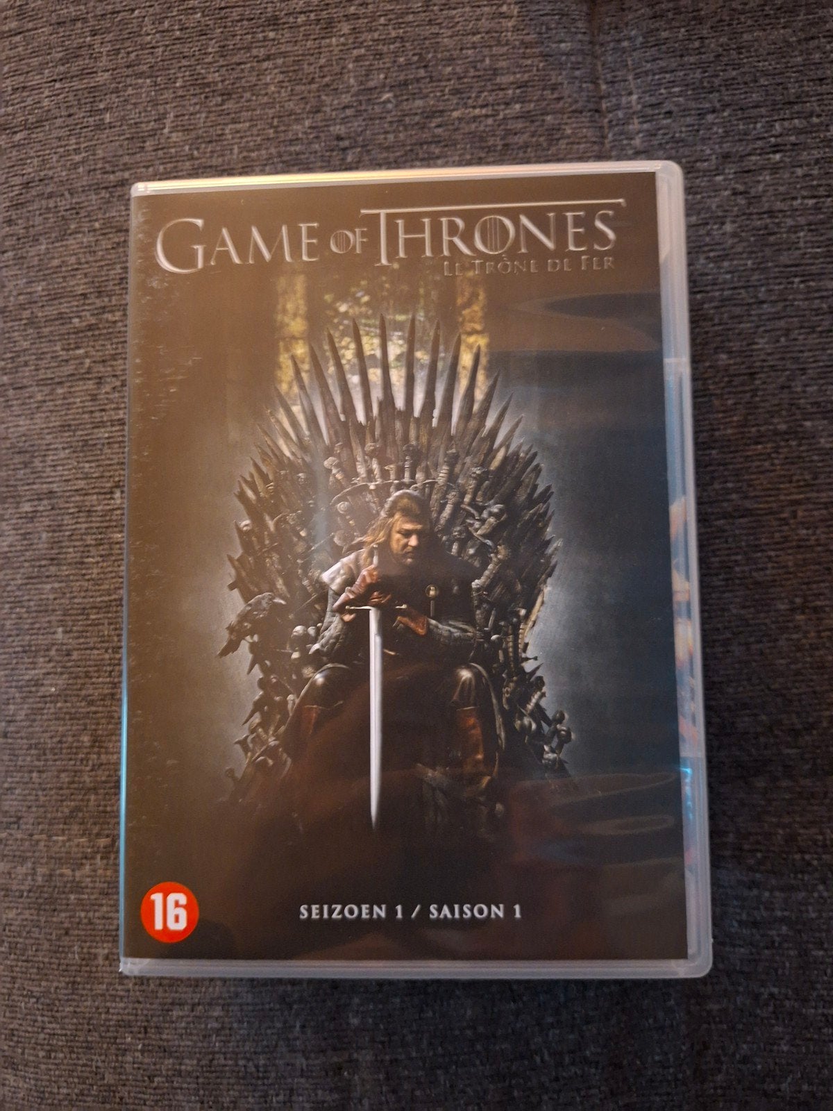 Game of Thrones, saison 1, Enlèvement ou Envoi