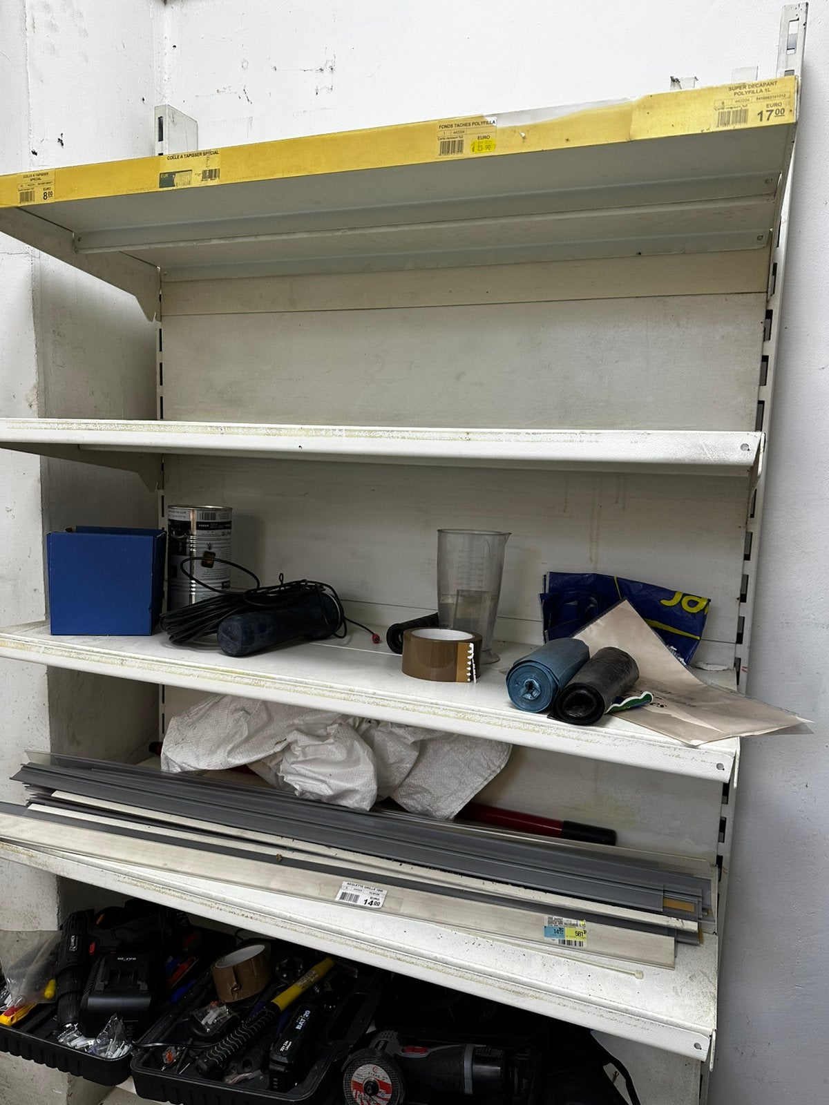 Lots d’étalages à vendre, Enlèvement