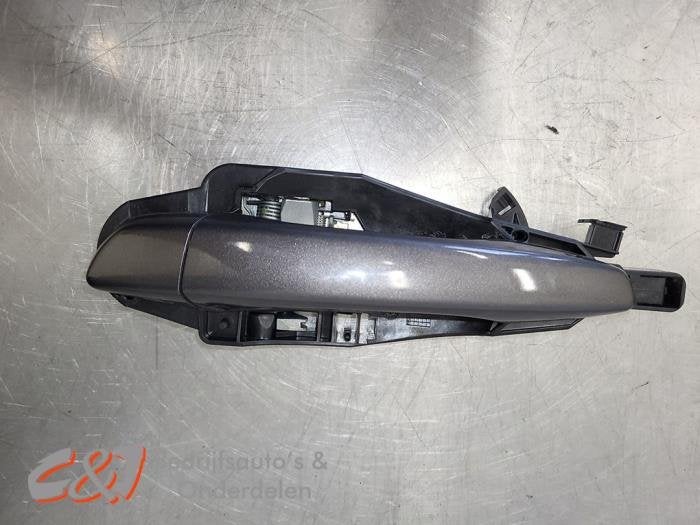 Poignée porte coulissante droite d'un Peugeot Partner, -, 3 mois de garantie, Utilisé, -