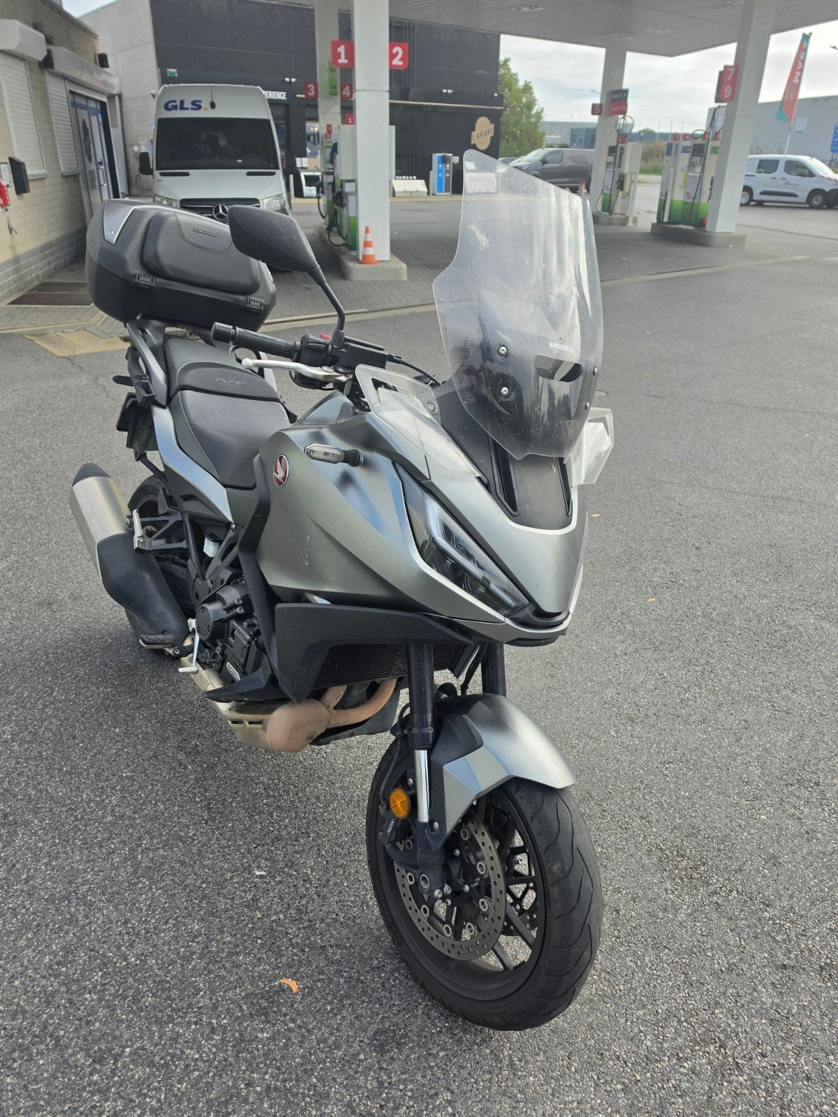 Honda NT 1100 DCT, Motoren, 2 cilinders, Gebruikt, Handvatverwarming, Particulier