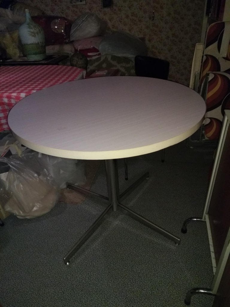 TABLE DE CUISINE, Maison & Meubles, Enlèvement