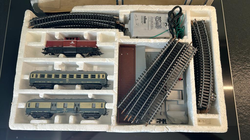 Lima HO Electrische trein model 2051, Ophalen, Zo goed als nieuw, Treinset, Lima