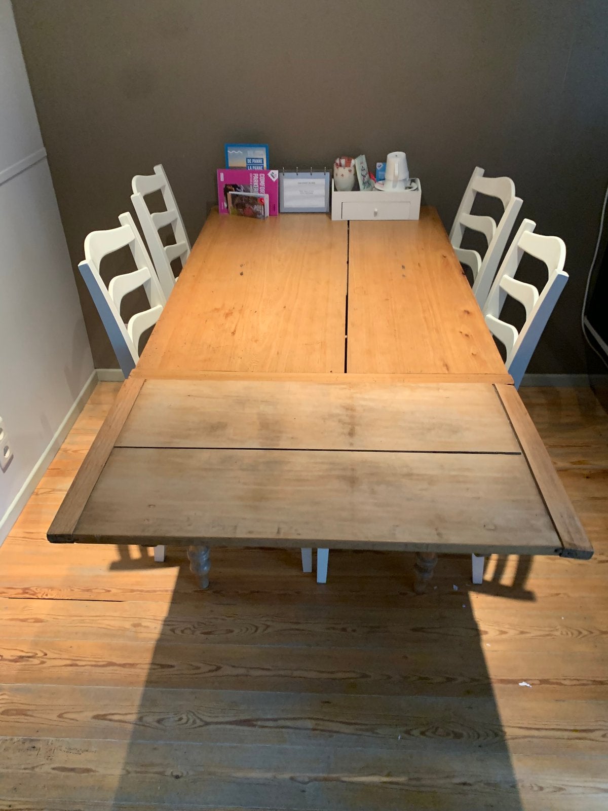 Table pliable pour 4 à 6 places avec 4 chaises, Maison & Meubles, Enlèvement, Utilisé, Cinq personnes ou plus