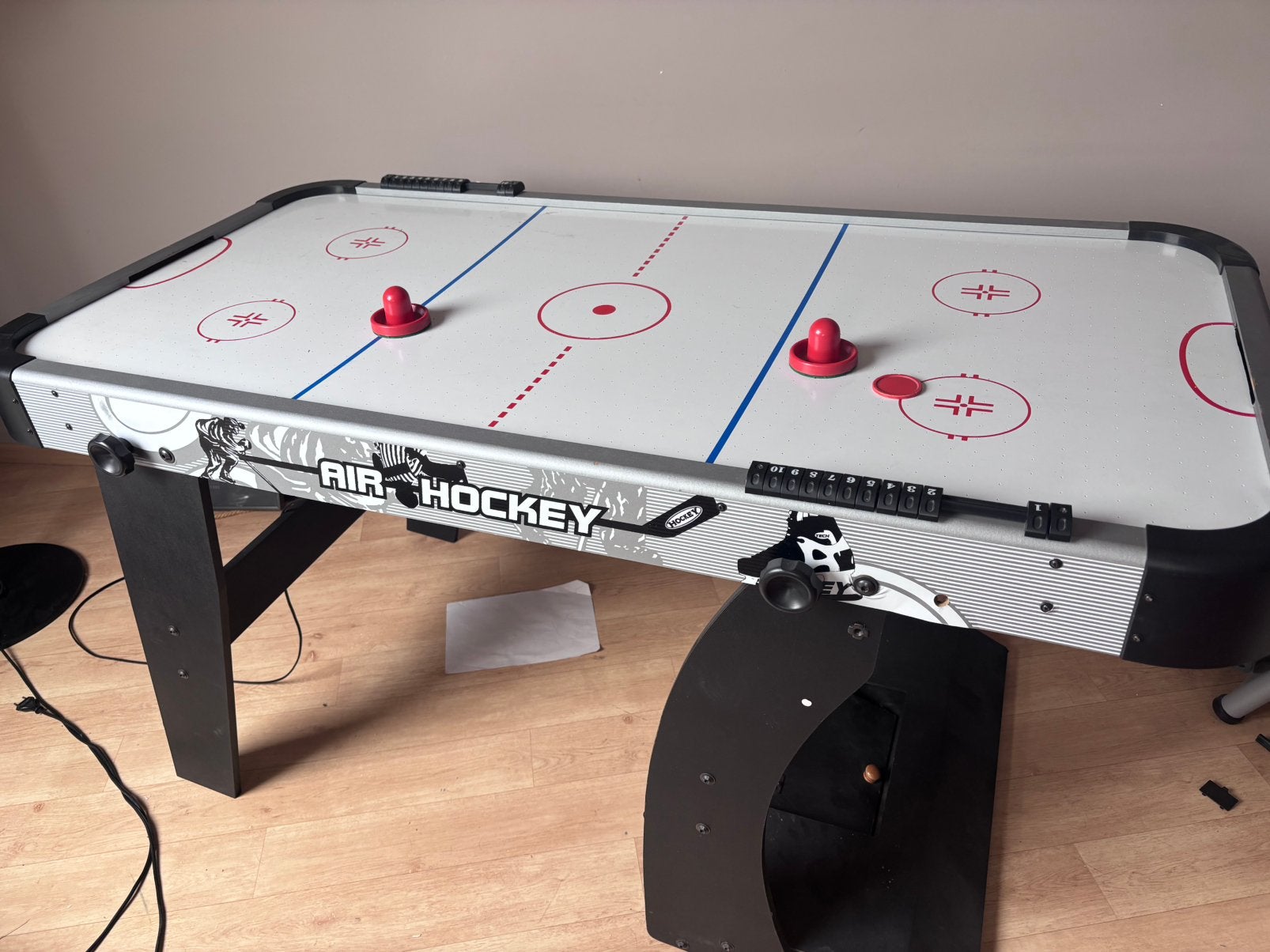 Airhockey met luchtondersteuning, Ophalen, Gebruikt