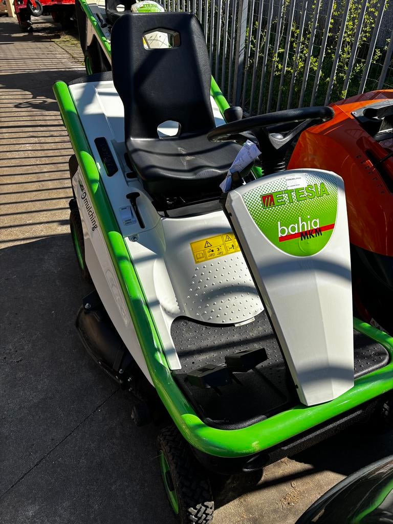 Etesia Bahia MKM, Enlèvement, Comme neuf, Fonction de mulching, 90 à 120 cm