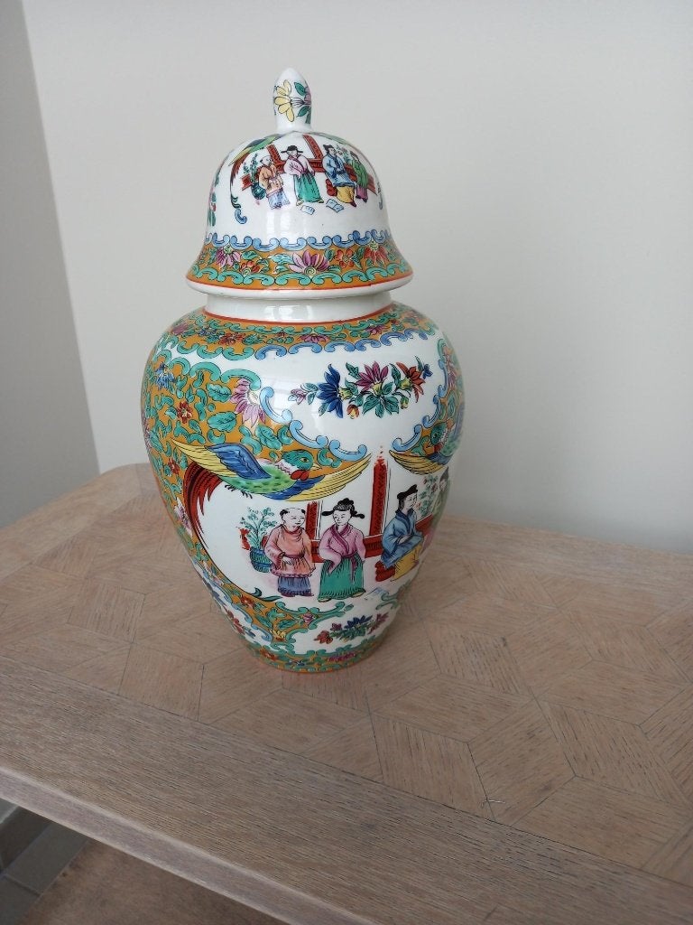 Vase porcelaine de Chine, Enlèvement ou Envoi