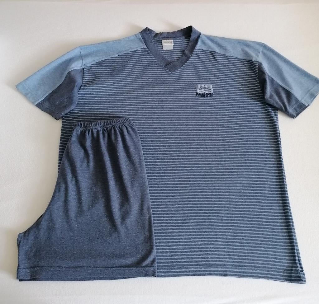 Lichtblauw streepjes pyjama, effen korte broek, Perlina, S, Ophalen of Verzenden, Zo goed als nieuw