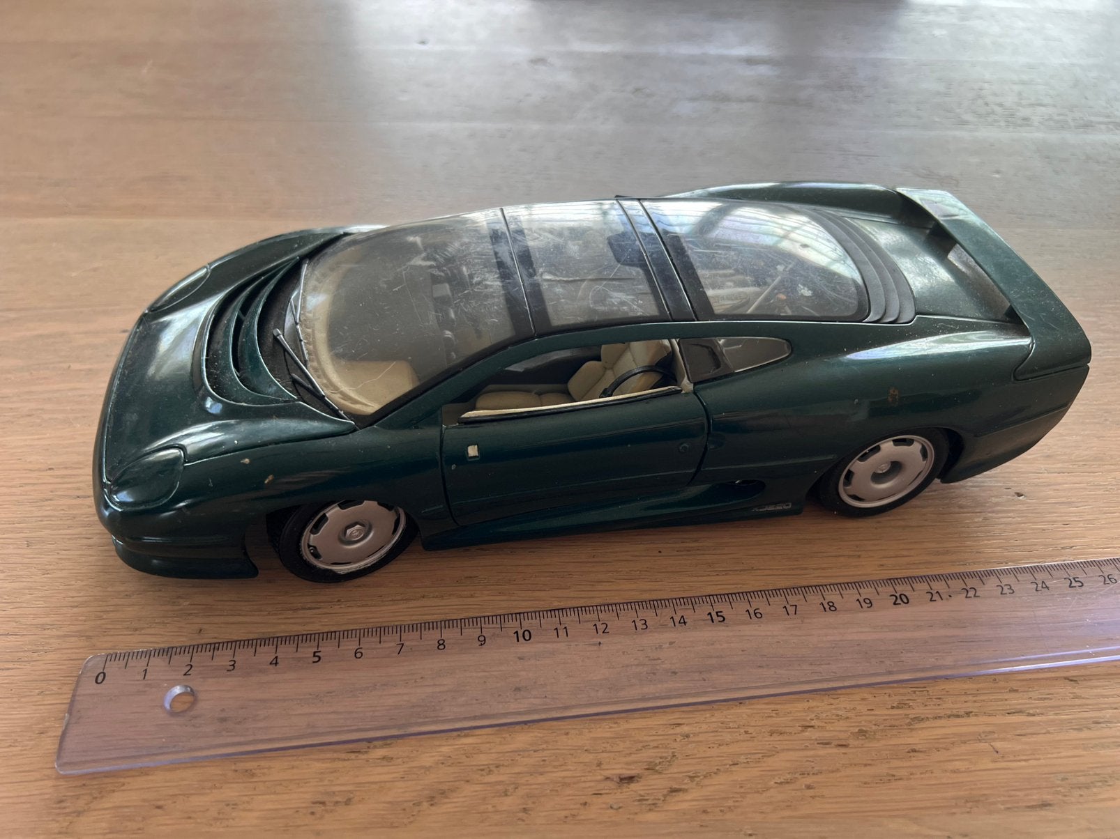 Jaguar XJ220, Hobby & Loisirs créatifs, Enlèvement ou Envoi, Comme neuf, Maisto