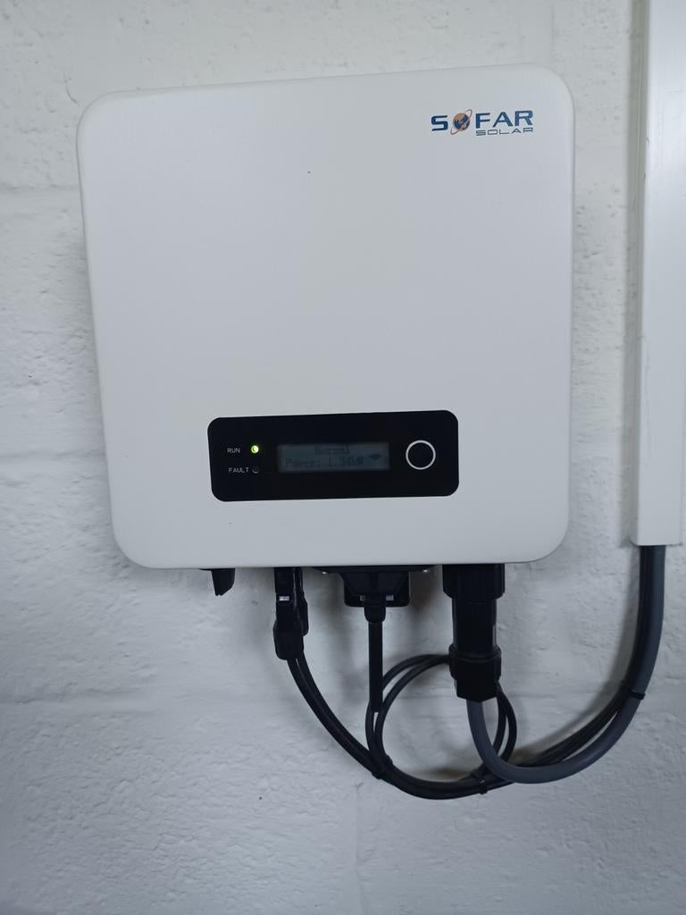 Omvormer voor zonnepanelen Model sofar 3000TL-G3 monofasig, Doe-het-zelf en Bouw, Zonnepanelen en Toebehoren, Zo goed als nieuw