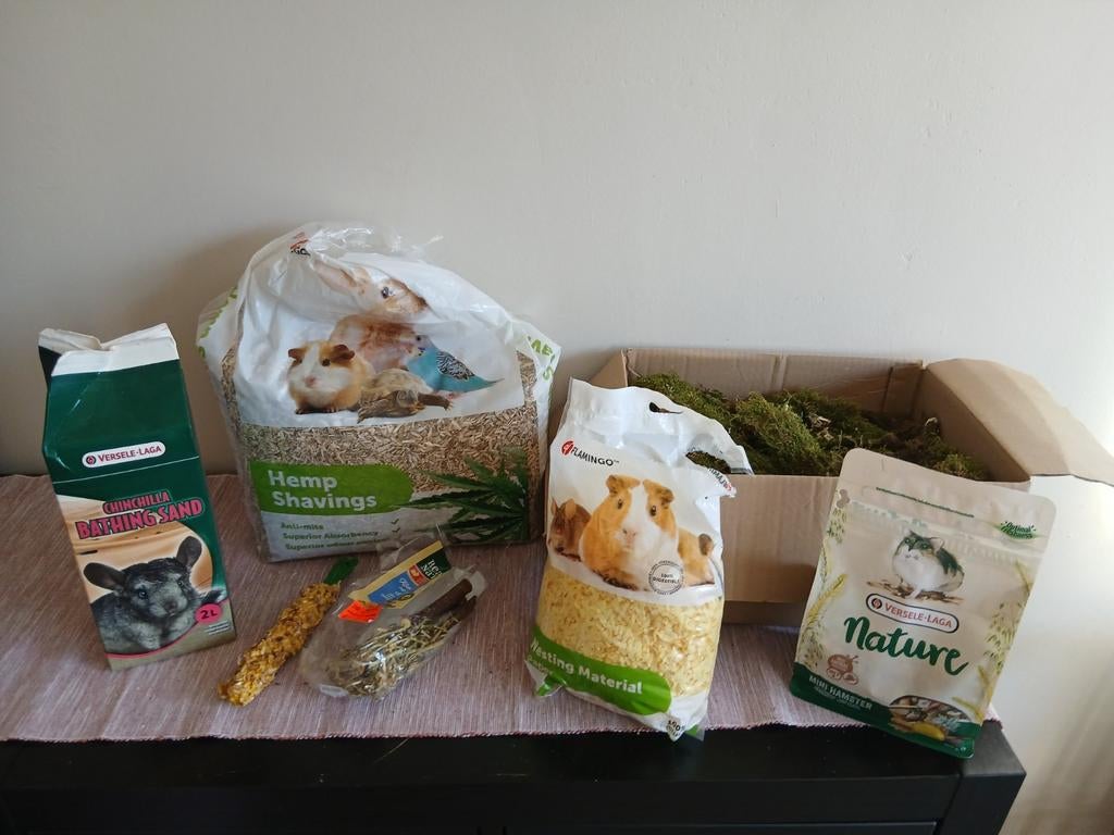 Knaagdier pakket – voeding & bodembedekking, Ophalen
