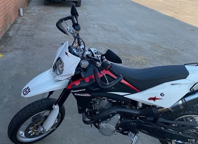 Husqvarna SM 630 S Supermotard met GPR uitlaat en custom ECU, Permis Moto A, Occasion, Plus de 35 kW, 630 cm³