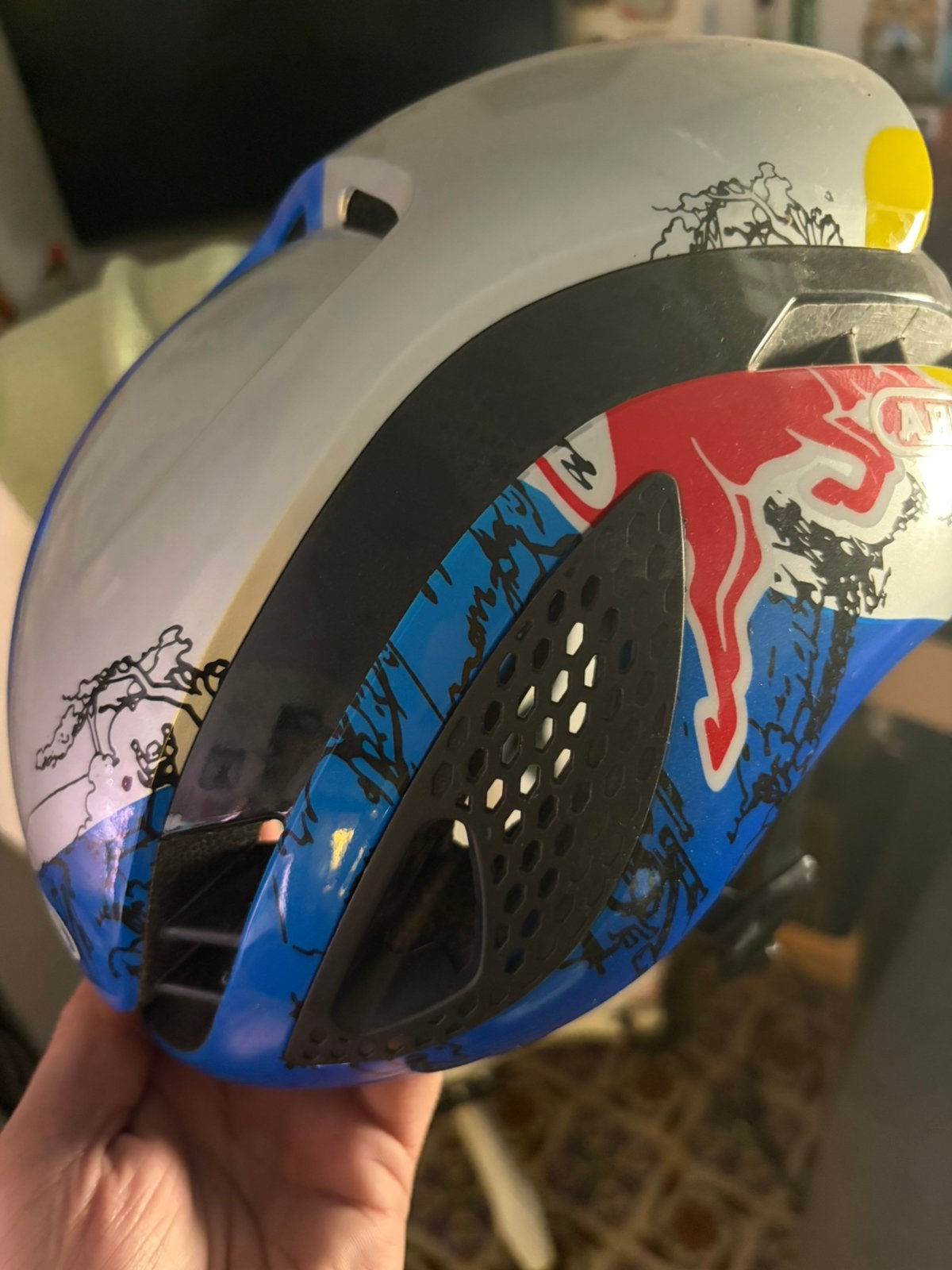 Casque Redbull Abus, Vélos & Vélomoteurs, Enlèvement ou Envoi, Comme neuf