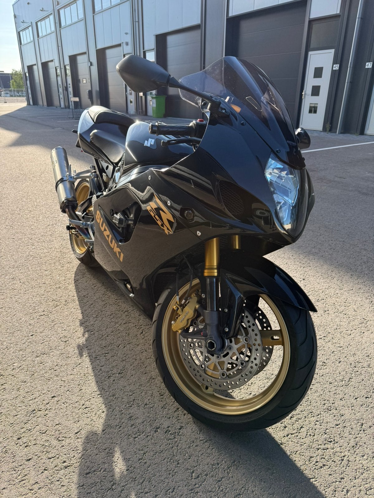 Suzuki GSX-R 1000 K4 Limited Edition | Black/Gold | LeoVince, Motoren, Motoren | Suzuki, Occasion, 4 cilinders, Motorrijbewijs A
