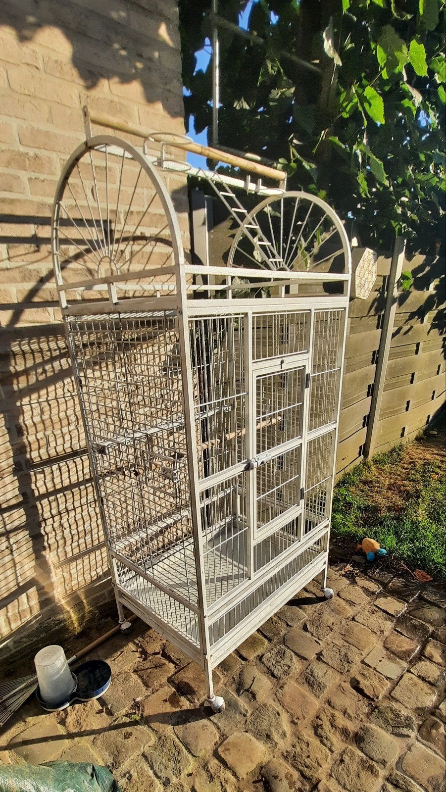 grande voilière blanche, grande cage à oiseaux, perruches, p, Enlèvement, Comme neuf, Métal, Volière