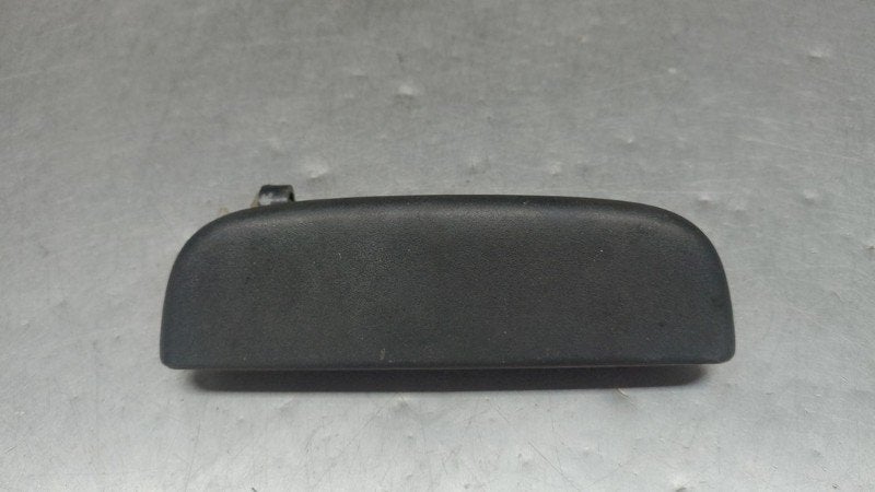 POIGNEE EXTERIEURE AVANT DROITE Suzuki Alto (01-2009/-), Dhr. M. Roggen, Stadsweg 37 37
9917 PV  WIRDUM GR., NL, Avant, Suzuki