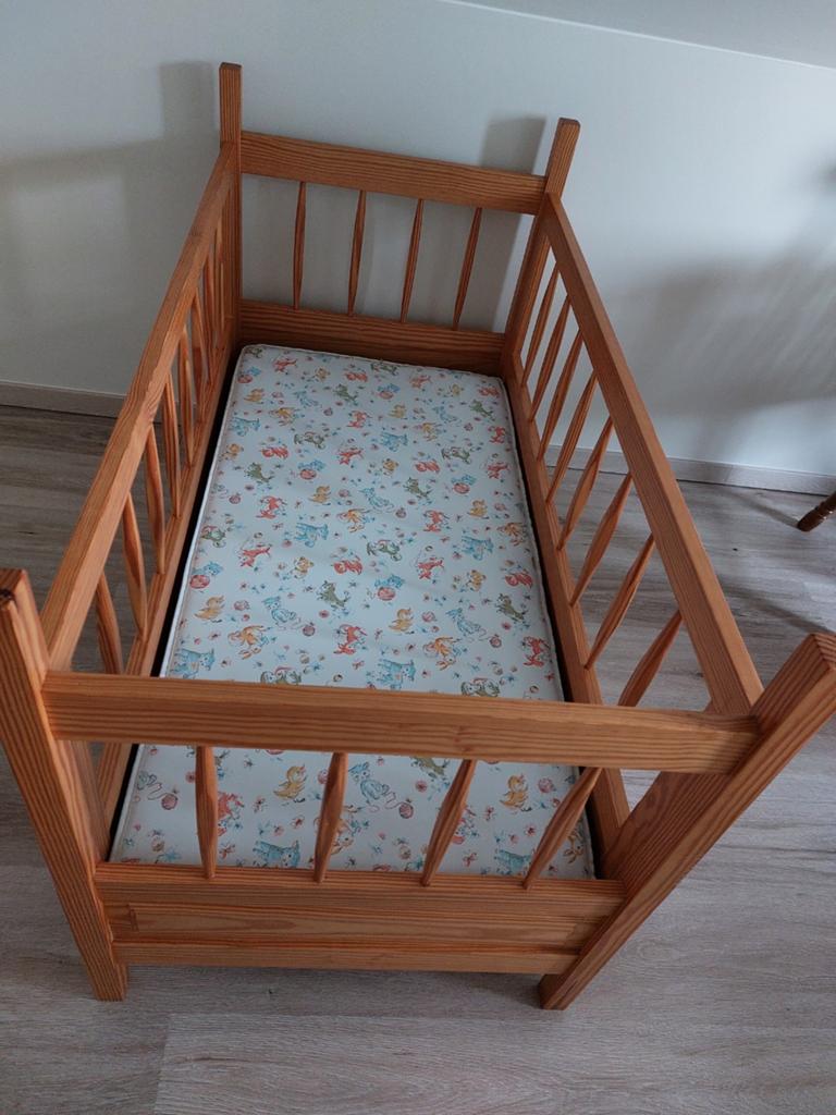 Kinderbedje, Enlèvement, Matelas