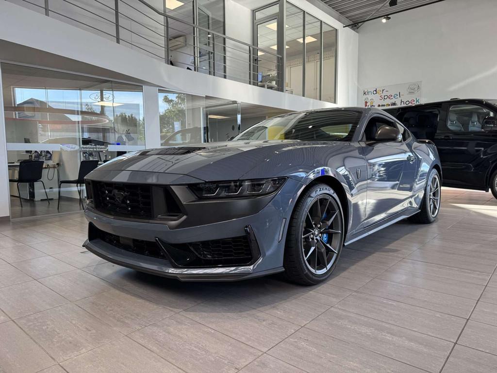 Ford Mustang Dark Horse 5.0 V8 A10 - Fastback - 453PK - Vapo, Auto's, Automaat, 4 zetels, Blauw, Alcantara