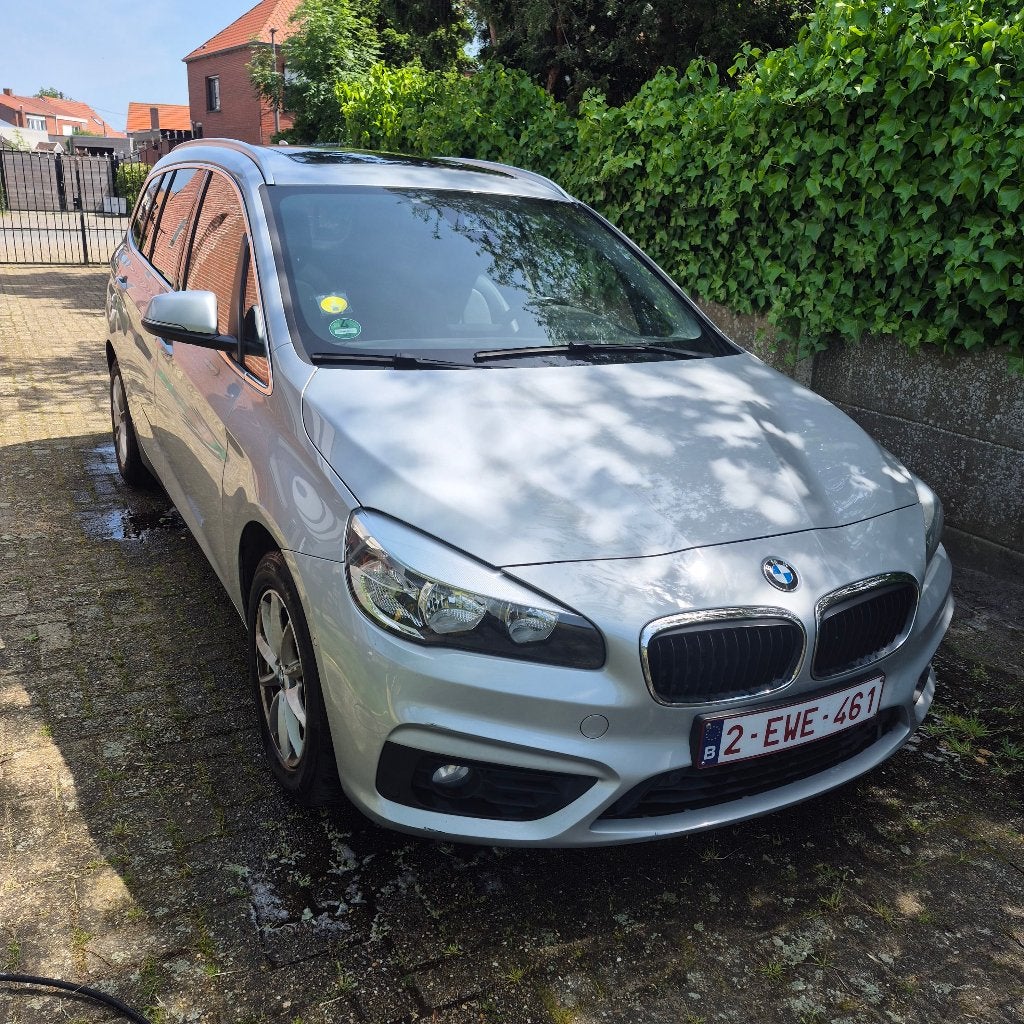 BMW 218D Gran Trourer, Autos, Cuir, Argent ou Gris, Boîte manuelle, Noir