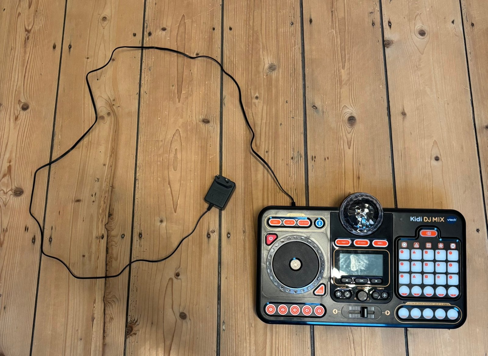 Kinder DJ set  (kidi DJ mix vrtech), Ophalen of Verzenden, Zo goed als nieuw, Dj-set