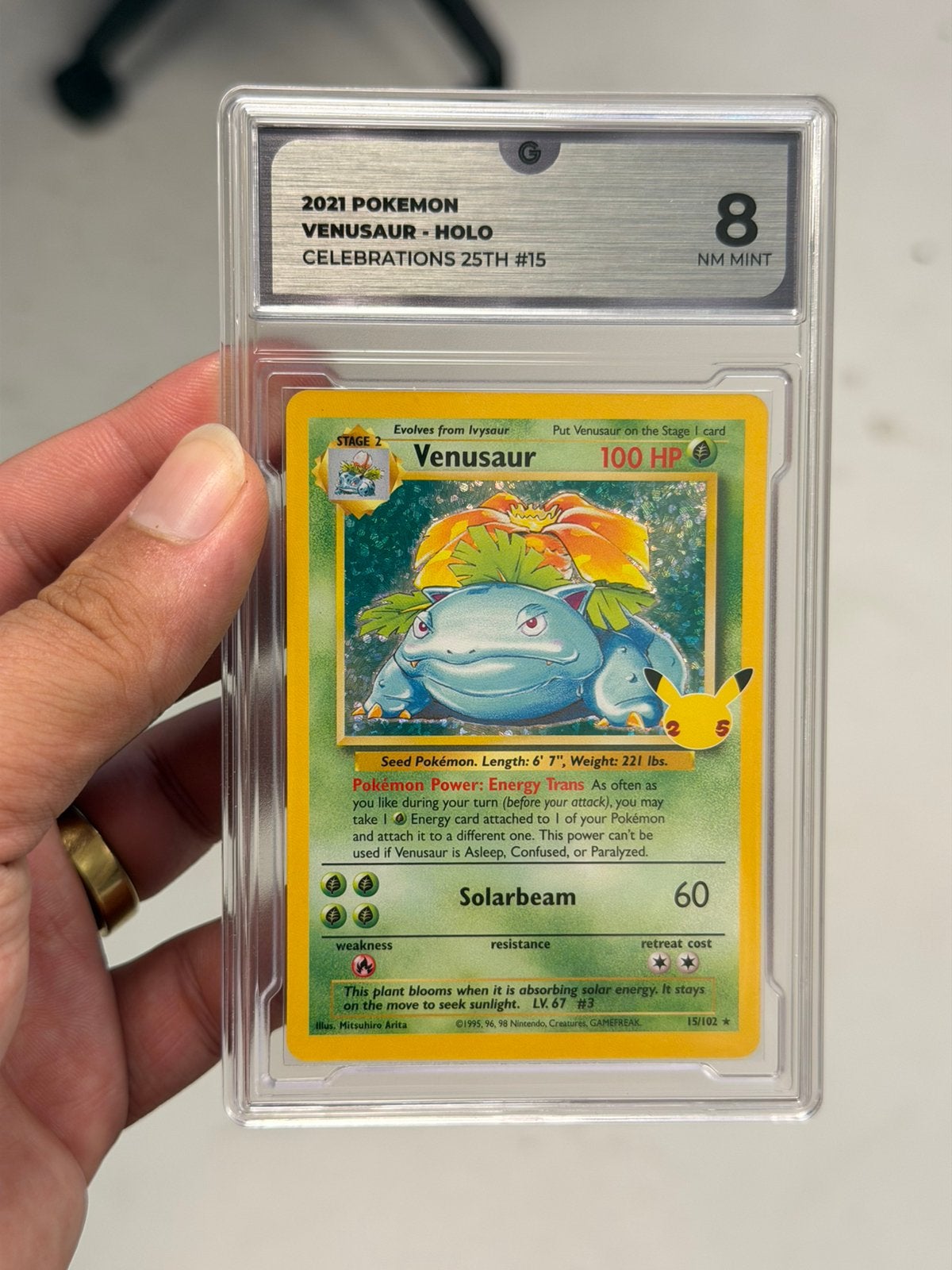 Pokémon Venusaur 15/102 Celebrations 25th Holo Grade 8 2021, Ophalen of Verzenden, Zo goed als nieuw, Losse kaart, Foil