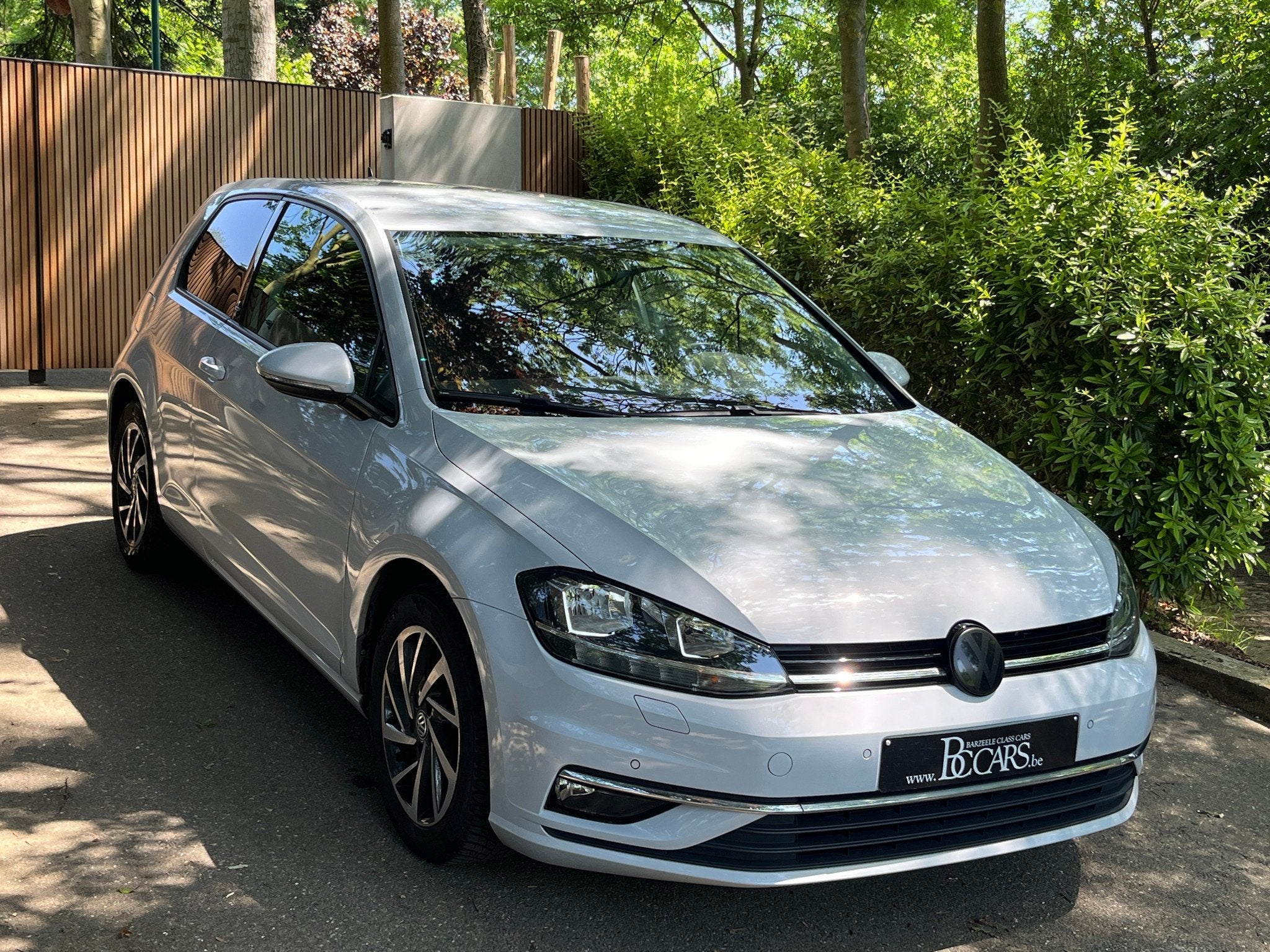 Volkswagen Golf 1.4 Led-Navi-ACC-Zetelverwarming-Pdc-Camera-, Autos, 1395 cm³, Achat, Euro 6, Entreprise