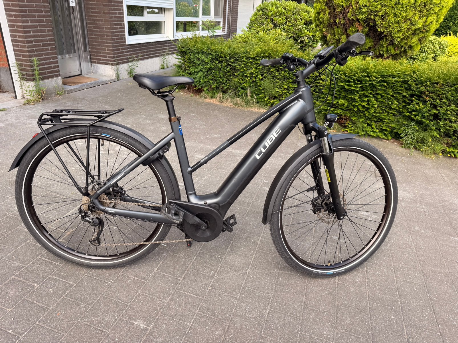 Elektrische fiets Cube Touring, Fietsen en Brommers, Ophalen, Zo goed als nieuw