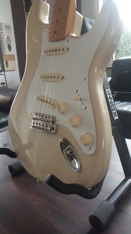 Neuve: Fender stratocaster Vintera 50's White blonde MN SSS, Musique & Instruments, Enlèvement, Neuf, Solid body, Fender