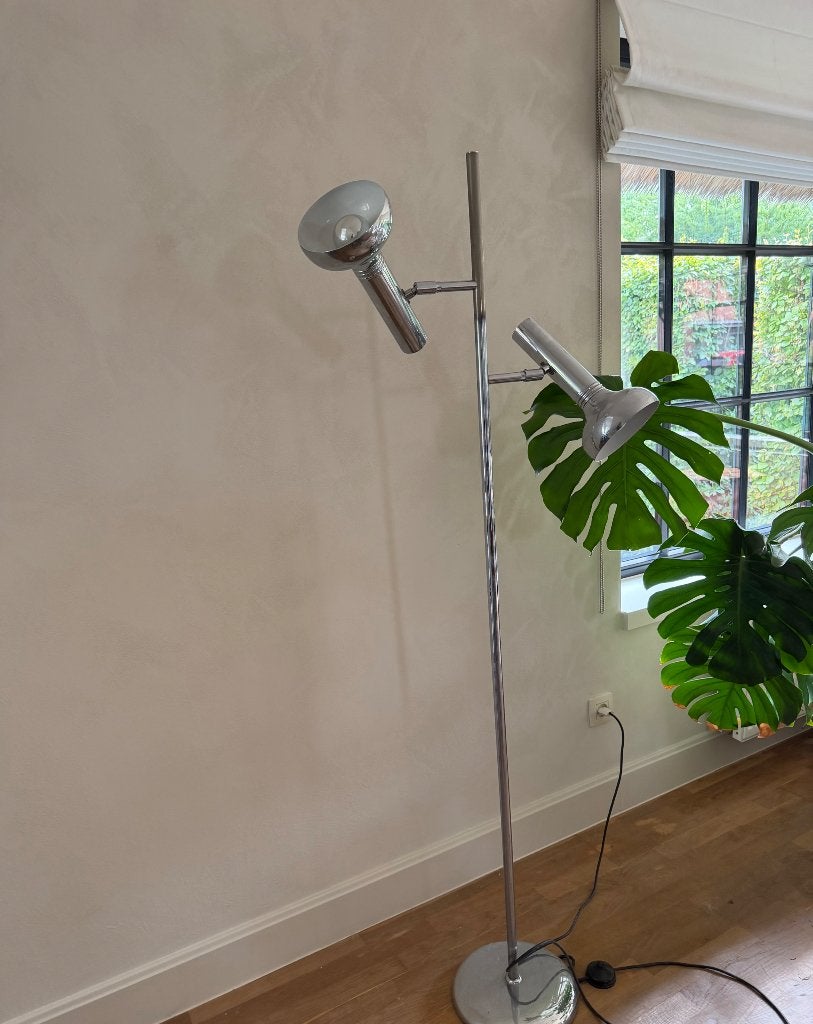 vintage verchroomde vloerlamp met twee spots - Space Age., Maison & Meubles, Lampes | Lampadaires, Enlèvement, Comme neuf, Space age