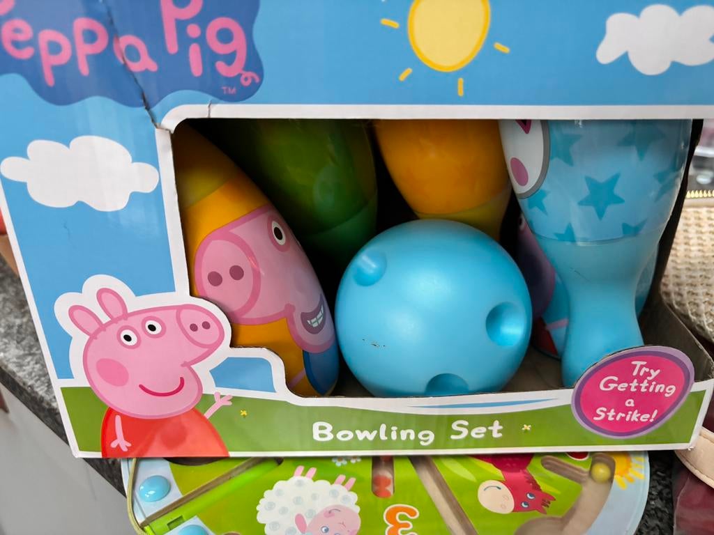 Bowlingset Peppa Big, Ophalen, Zo goed als nieuw
