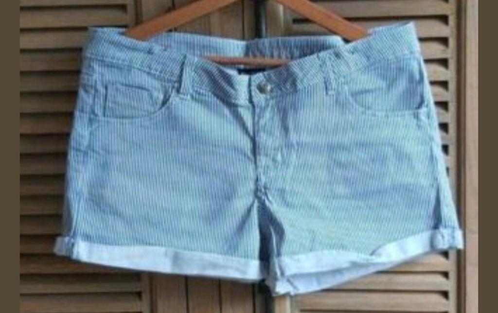Stretch korte broek large, Kleding | Dames, Ophalen of Verzenden, Zo goed als nieuw