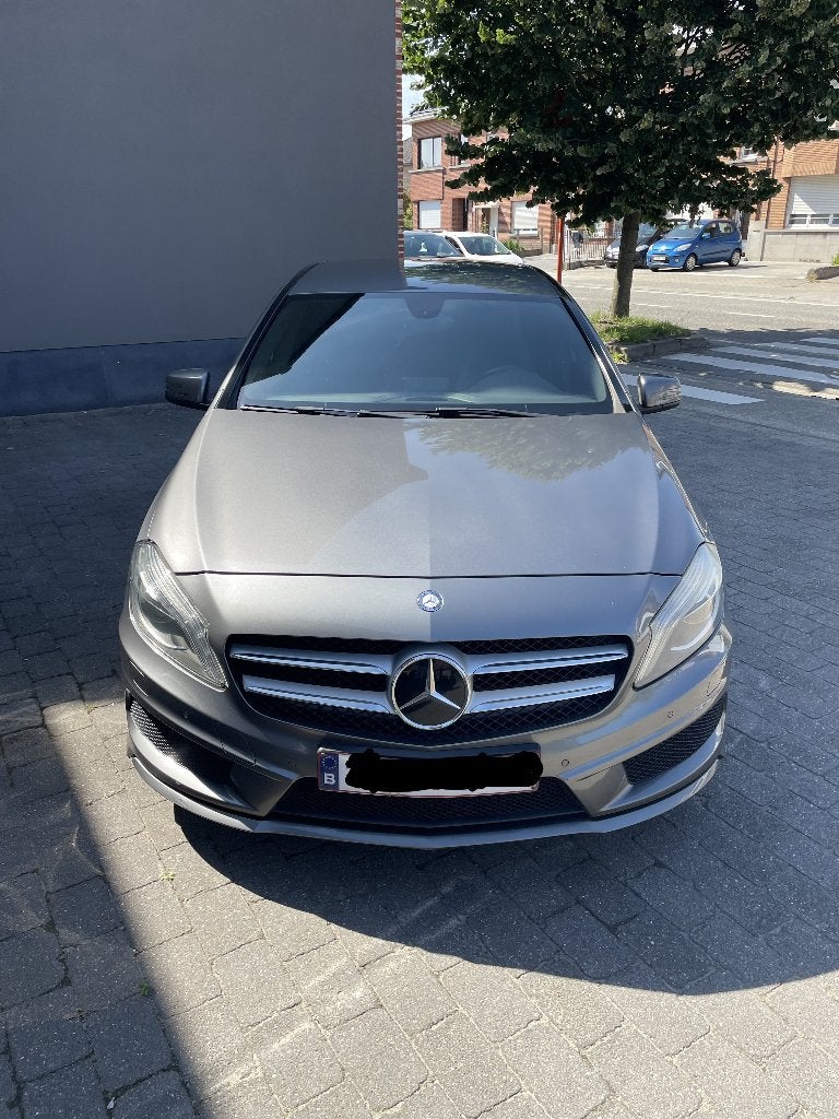 Verkoop van Mercedes Klasse A 250 uit 2014 CT ok, Auto's, Mercedes-Benz, Zwart, 4 cilinders, Leder, 5 deurs