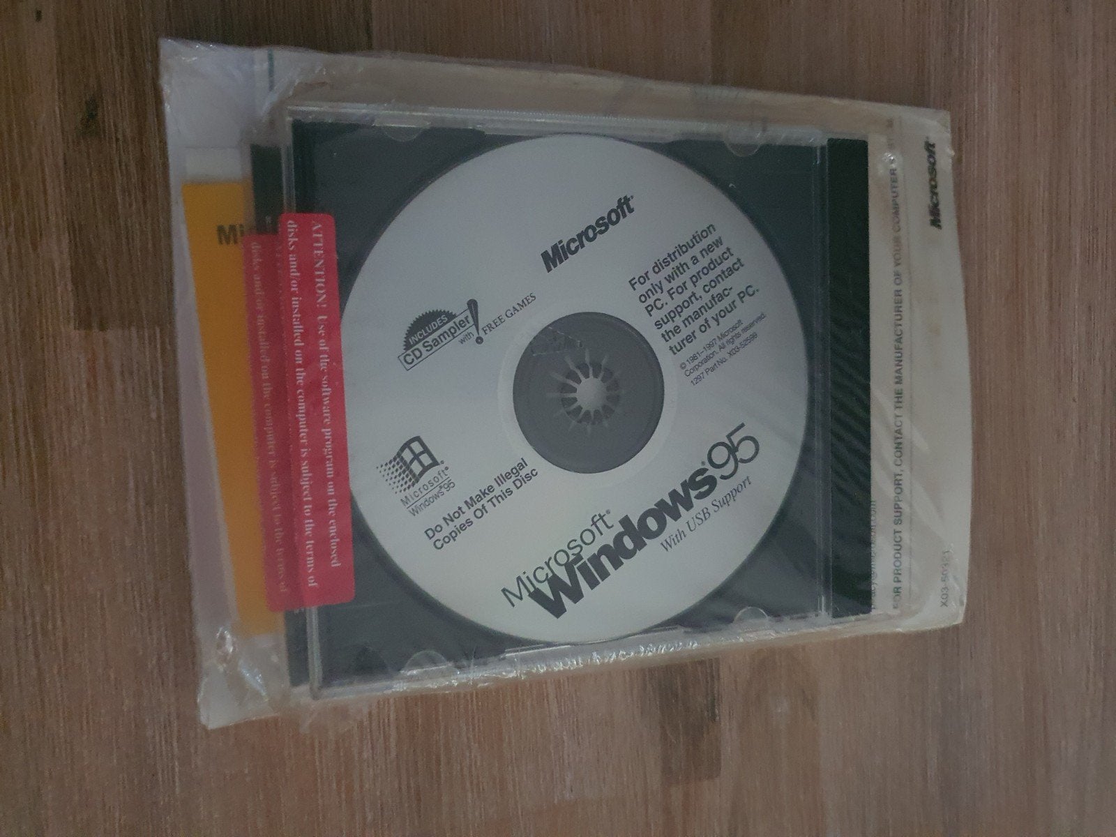 windows95 instal cd's sealed, Informatique & Logiciels, Enlèvement