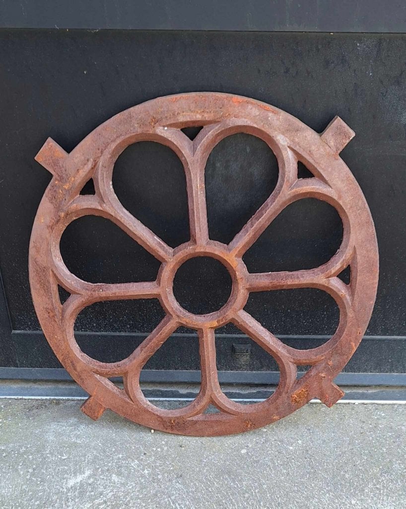Rond gietijzeren stalraam als deco of voor gebruik., Doe-het-zelf en Bouw, Glas en Ramen, Ophalen, Gebruikt, Minder dan 80 cm