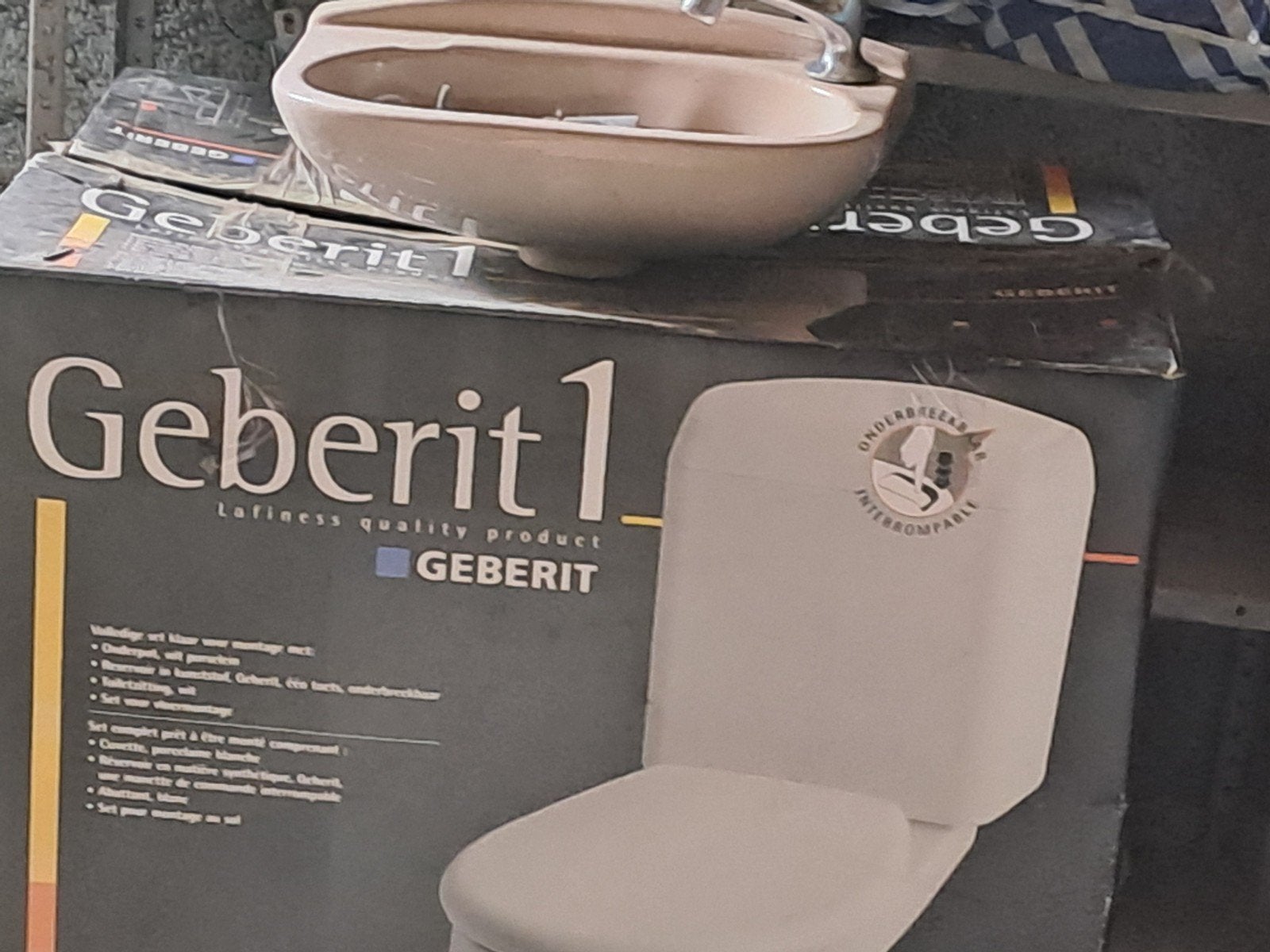 sanitair, Ophalen, Steen