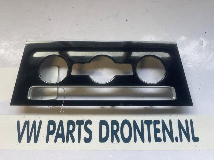 Elément tableau de bord d'un Volkswagen Golf, Volkswagen, -, 3 mois de garantie, Utilisé