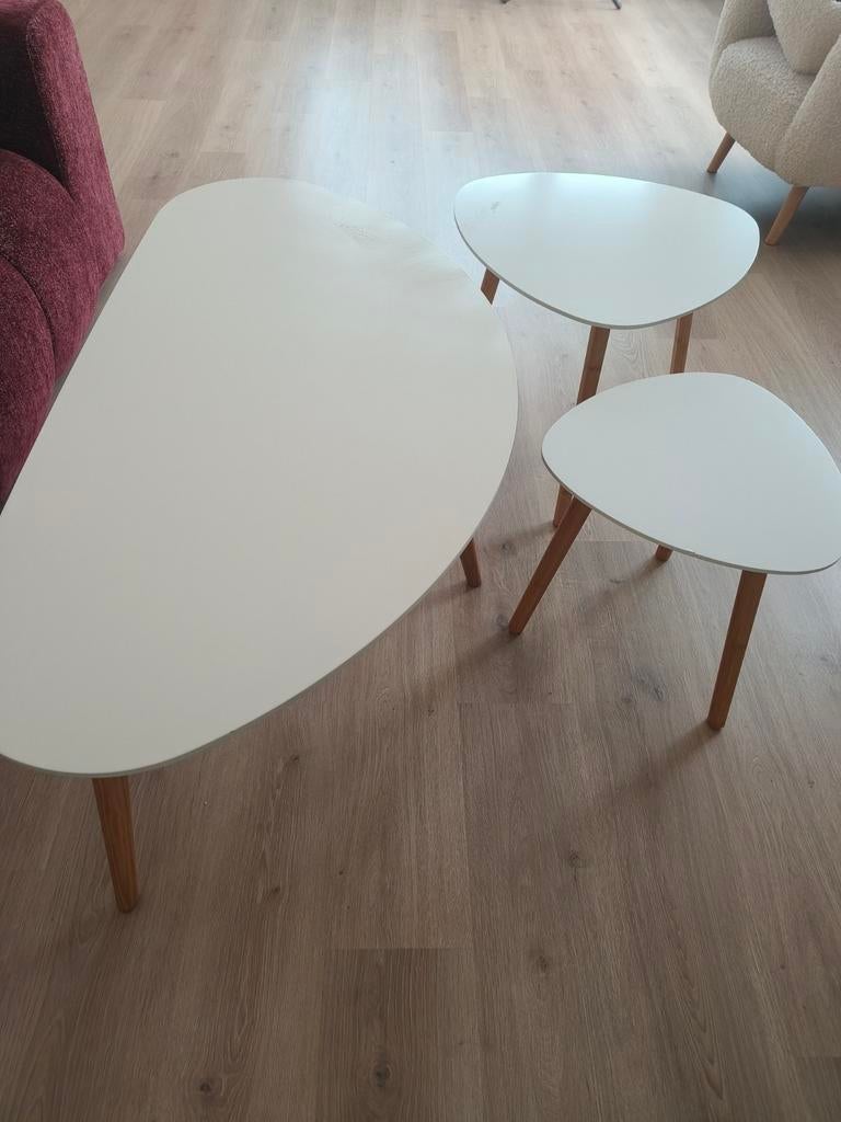 3 bijpassende salontafeltjes, Ophalen, Gebruikt, 100 tot 150 cm, Eikenhout