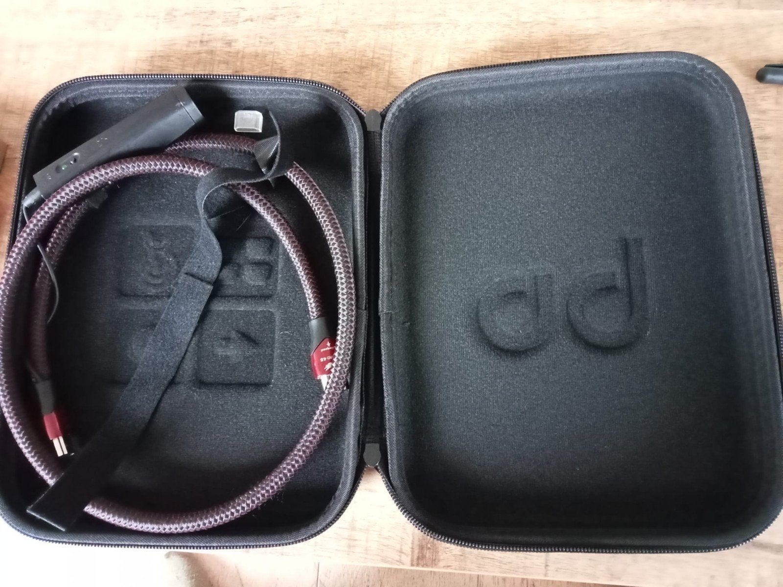 audioquest firebird 48 hdmi kabel 1 meter lengte, Ophalen of Verzenden, Zo goed als nieuw, Minder dan 2 meter, HDMI-kabel
