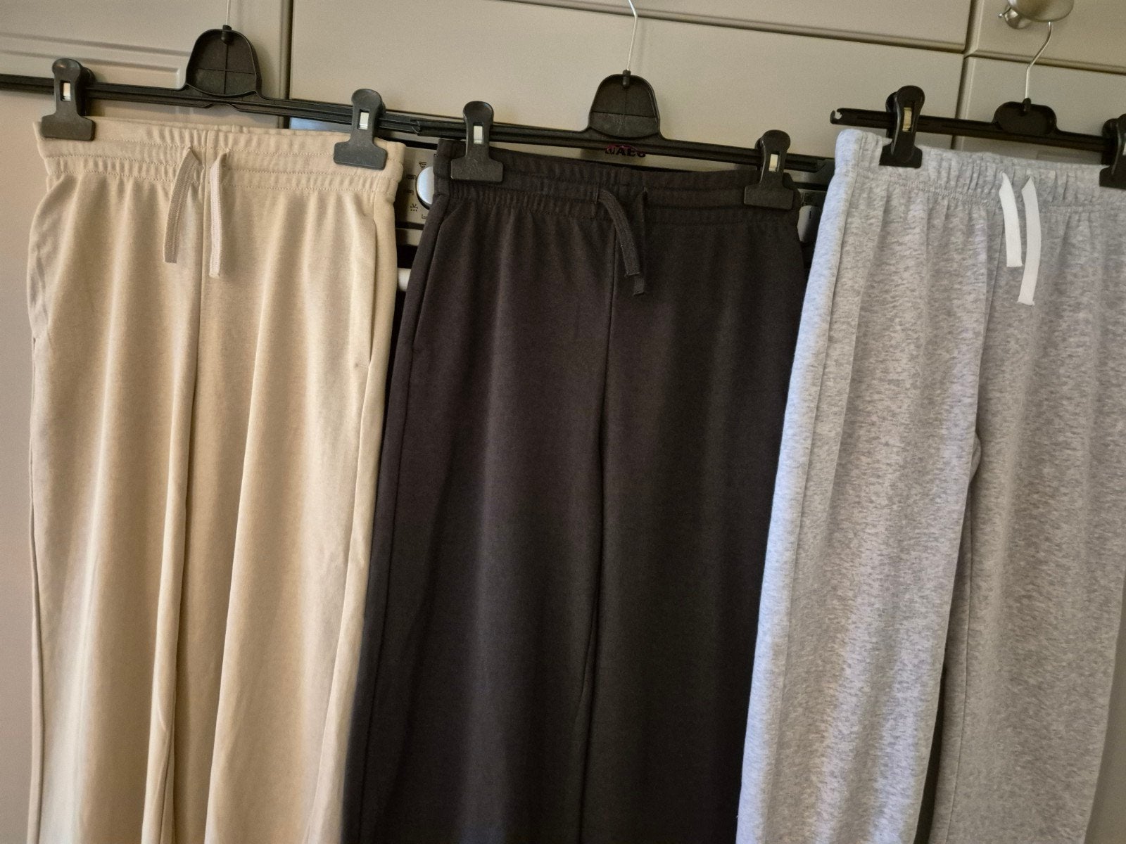 Pantalon de survêtement taille 140/NOUVEAU, Enlèvement ou Envoi, Neuf, Garçon ou Fille, Pantalon