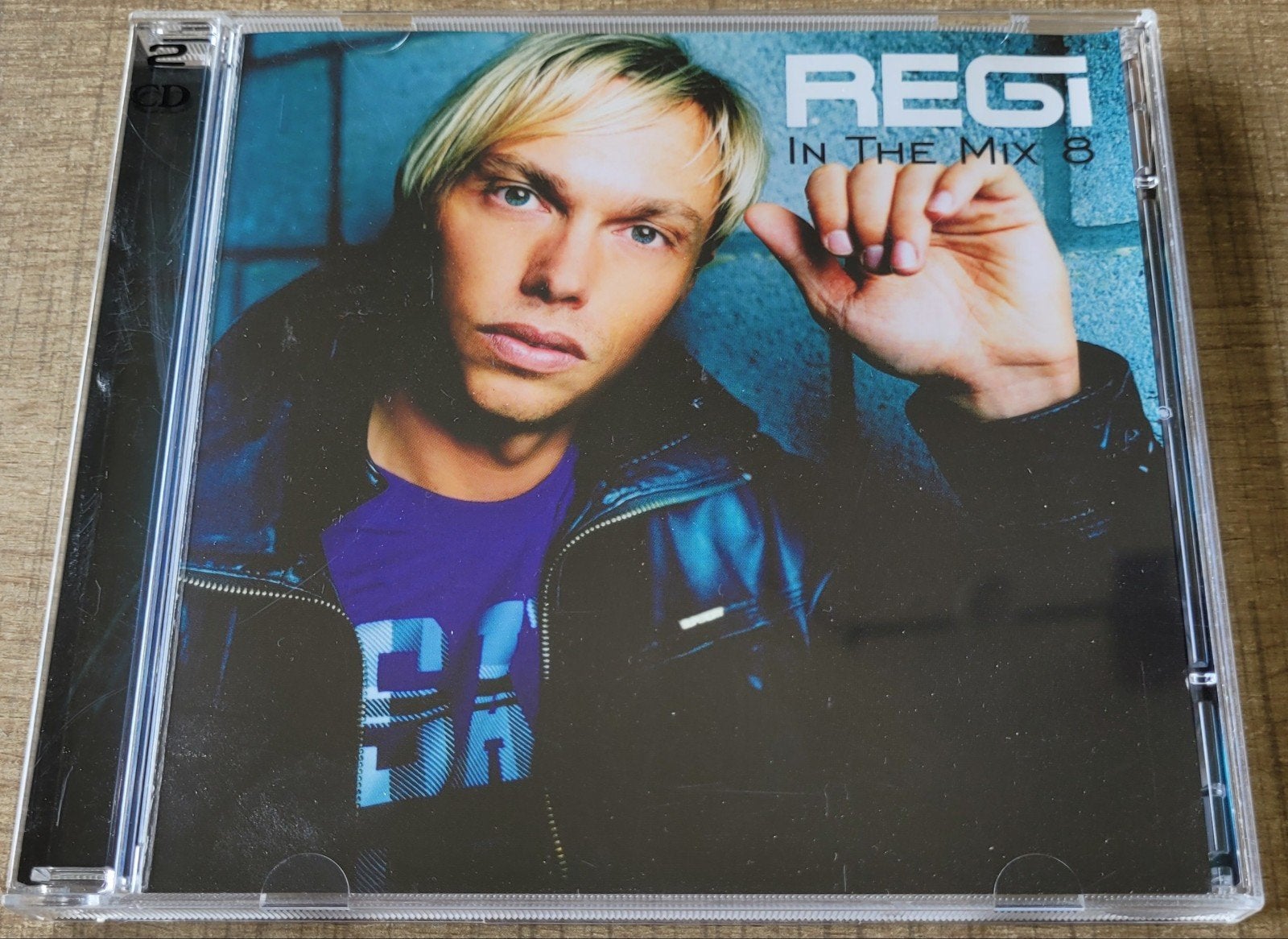 CD-Album Regi - In The Mix 8 - 2 CD, CD & DVD, CD | Dance & House, Enlèvement ou Envoi, Comme neuf, Dance populaire