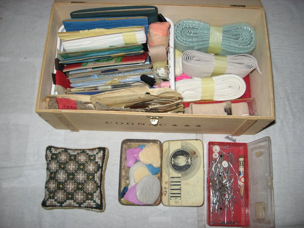 Lotje Naaien en Fournituren, Hobby en Vrije tijd, Ophalen of Verzenden, Nieuw, Lint, Band of Elastiek