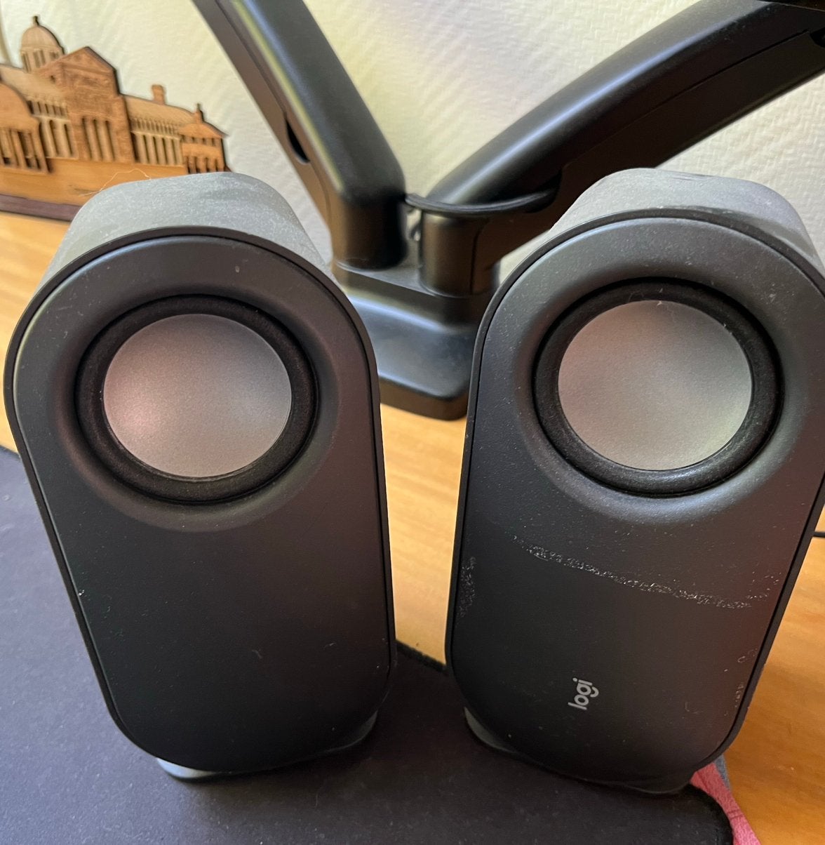 LOGI speakers duo, Computers en Software, Pc speakers, Ophalen, Zo goed als nieuw