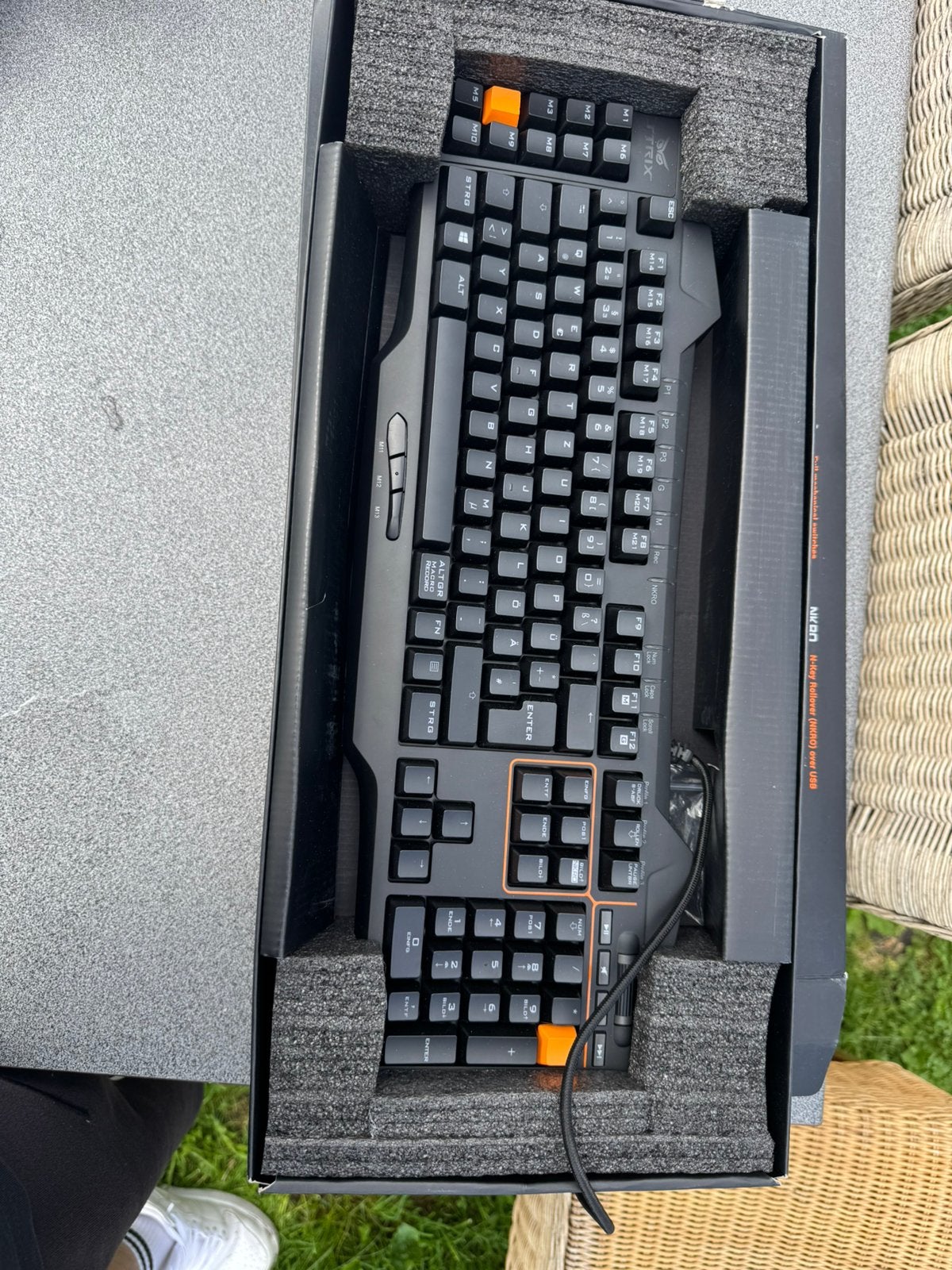 toetsenbord, Computers en Software, Ophalen, Zo goed als nieuw