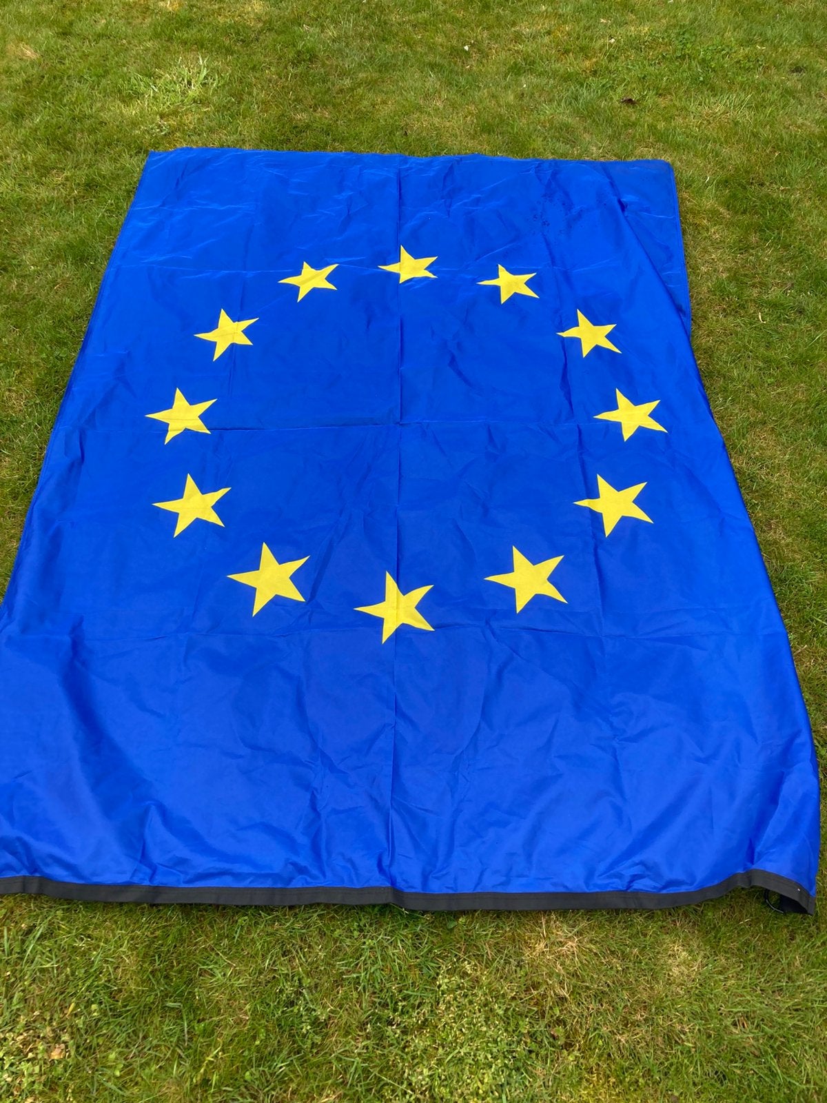 Nieuwe, Europese vlag, Ophalen, Nieuw