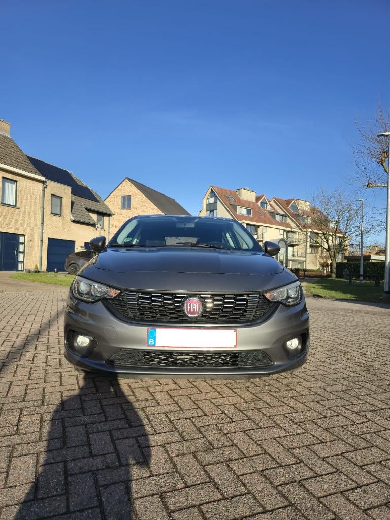 Fiat Tipo, Auto's, Voorwielaandrijving, Stof, 4 cilinders, 5 deurs