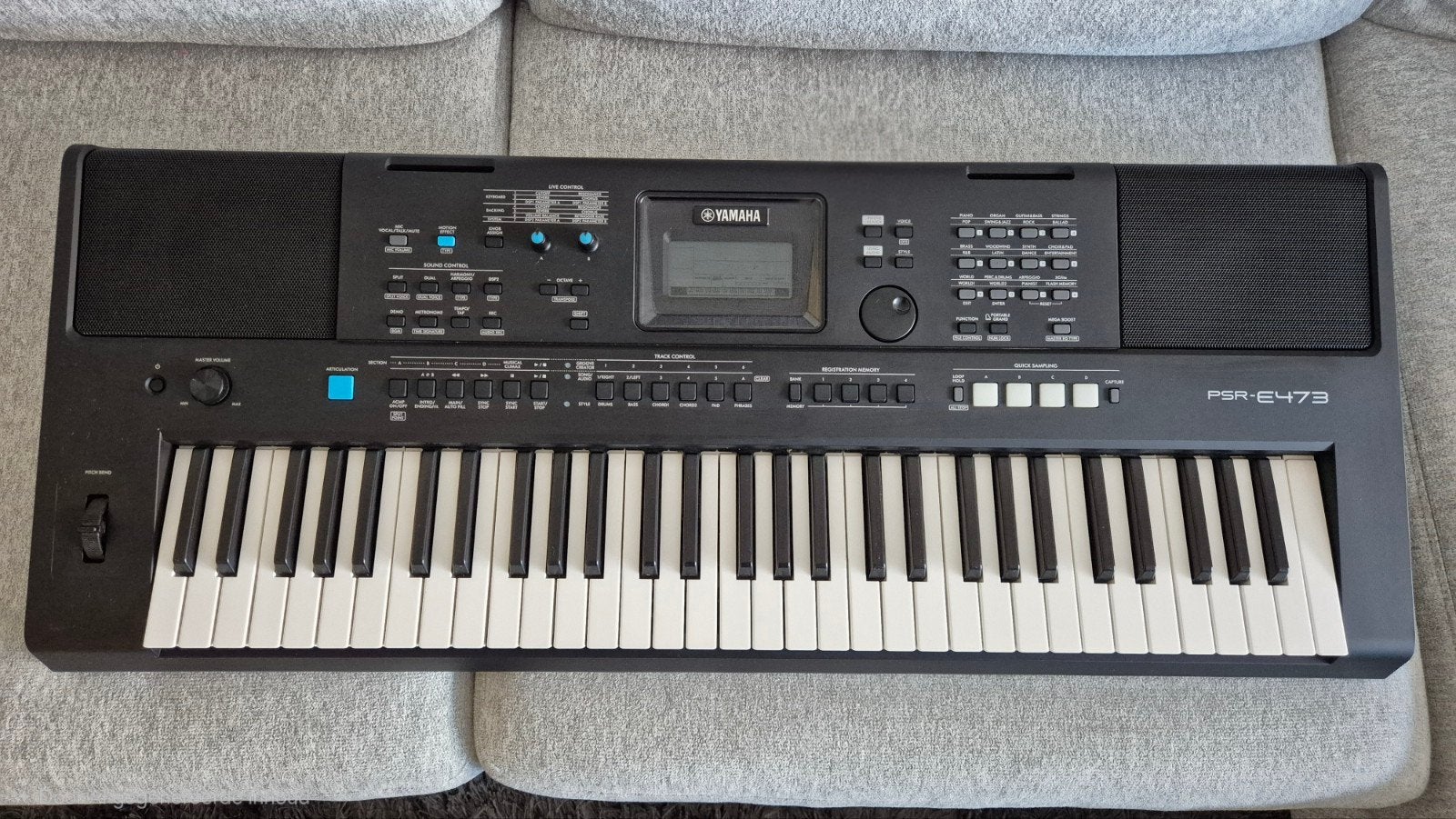 Yamaha psr-e473 keyboard, Musique & Instruments, Claviers, Enlèvement, Yamaha