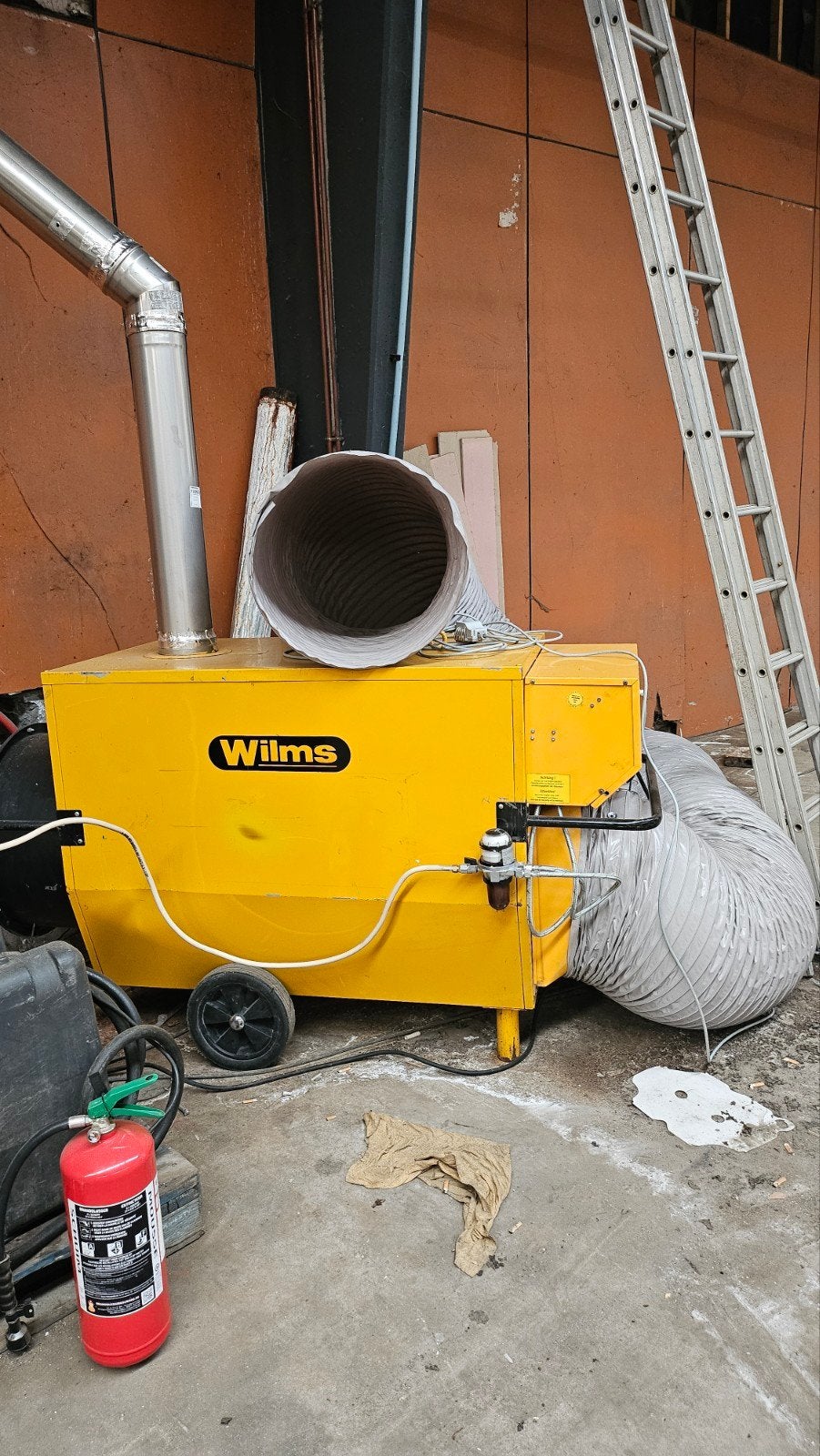 Wilms heater met afvoersysteem, Ophalen