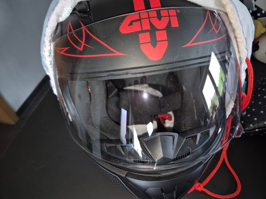 Casque Givi taille 52 en parfait état, Vélos & Vélomoteurs, Enlèvement