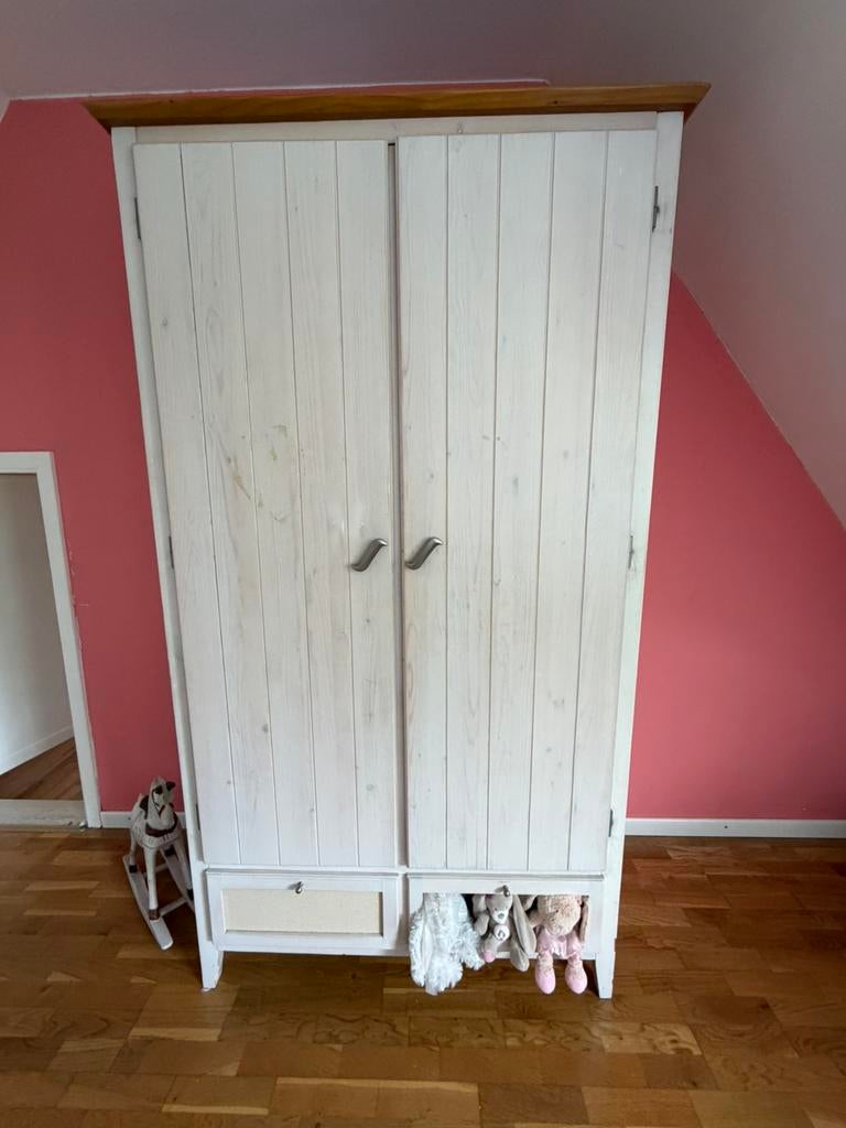 Kleerkast, bed en nachttafel (matras incl.), Ophalen, Gebruikt, Kast, 70 cm of meer