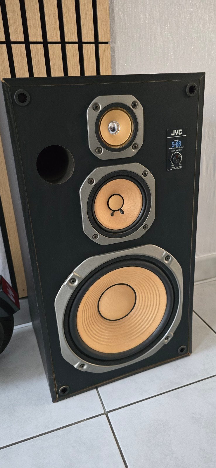 JVC S-88, Enlèvement, JVC