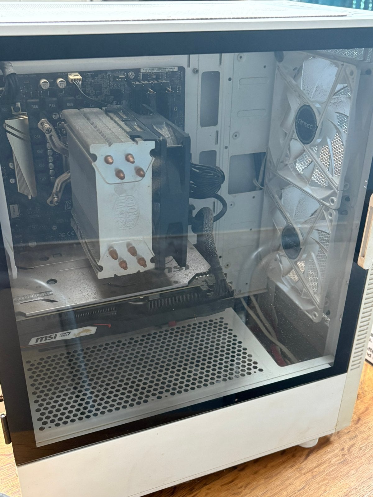 Game pc wit, Computers en Software, Desktop Pc's, Ophalen, Gebruikt, Gaming